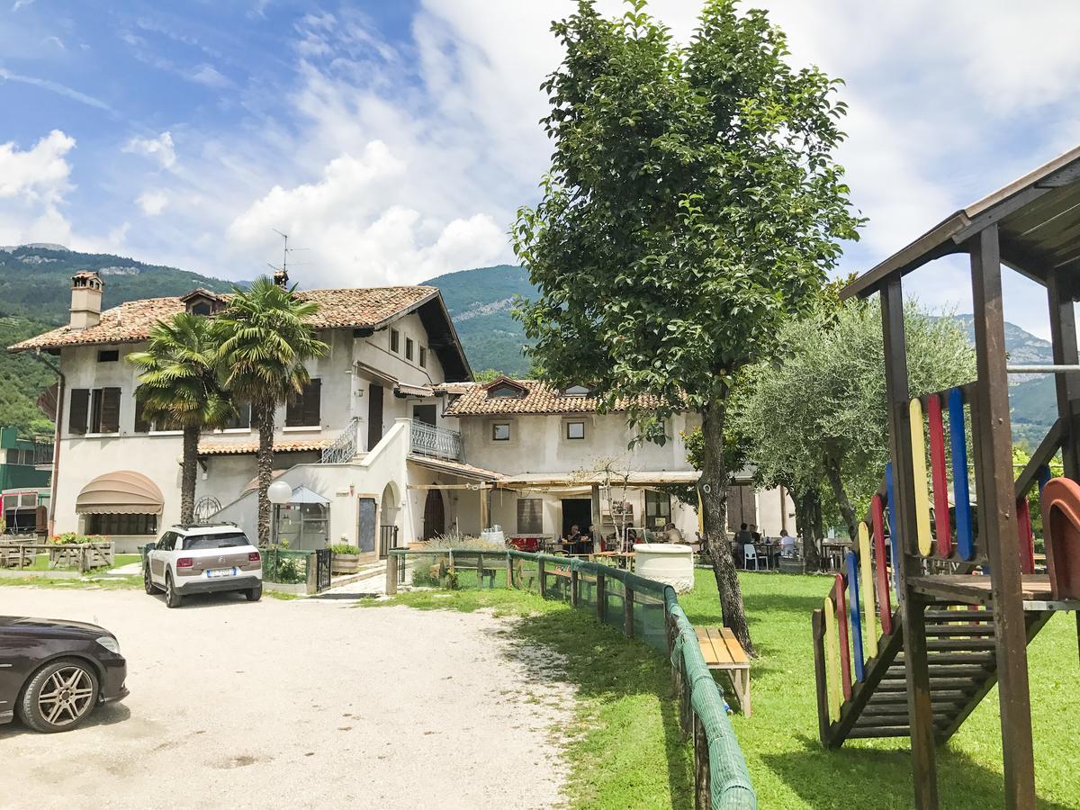 Locanda Dal Barba Villa Lagarina Eksteriør bilde
